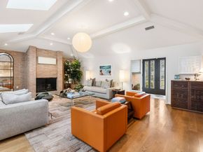 10606 Twelve Oaks Drive, Houston TX 77024