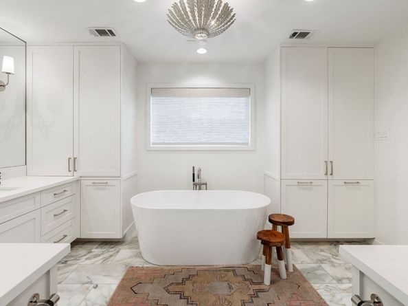 10606 Twelve Oaks Drive, Houston TX 77024