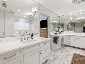 10606 Twelve Oaks Drive, Houston TX 77024