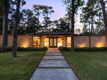 10606 Twelve Oaks Drive