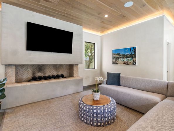 10606 Twelve Oaks Drive, Houston TX 77024