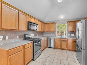 4908 Summer Rain Drive, Conroe TX 77303