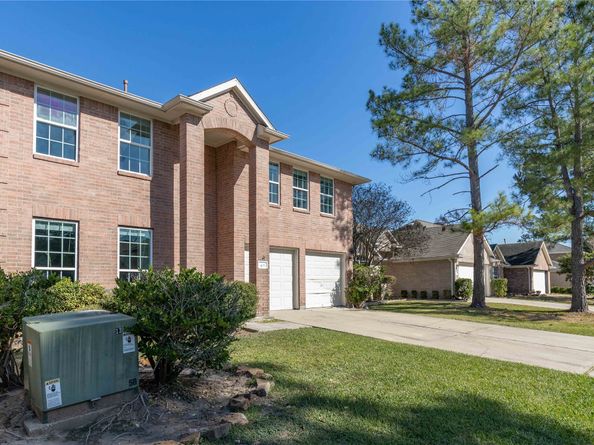 405 Mystic Trail Loop, Houston TX 77339