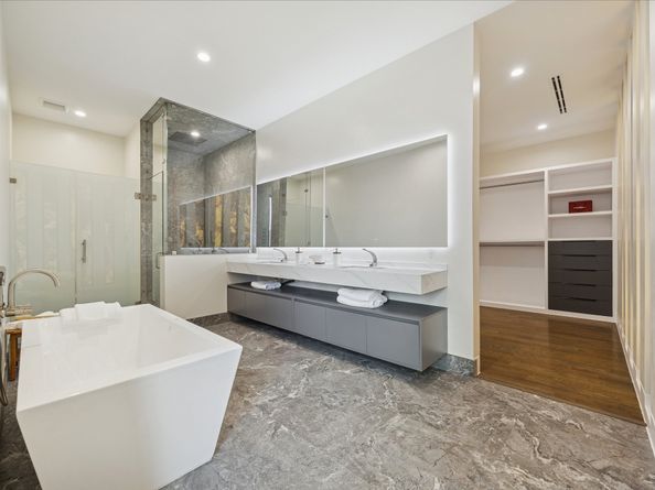 2610 Westgrove Lane, Houston TX 77027