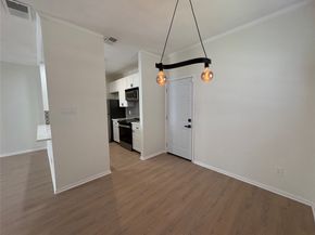 9850 Pagewood Lane 909, Houston TX 77042