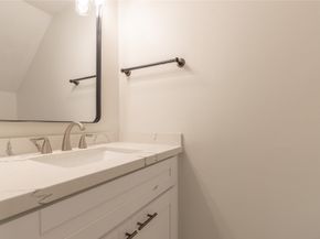 9850 Pagewood Lane 909, Houston TX 77042