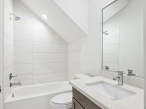 1650 W Tidwell Road, Houston TX 77091