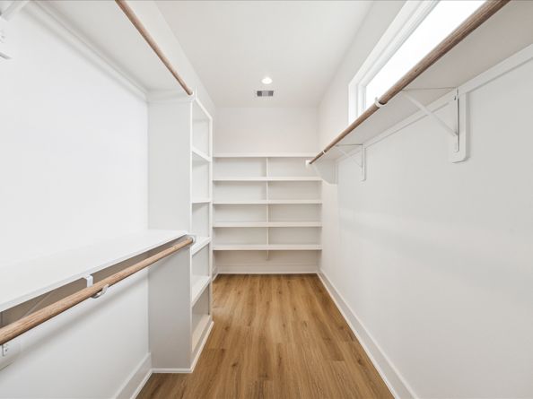 1650 W Tidwell Road, Houston TX 77091