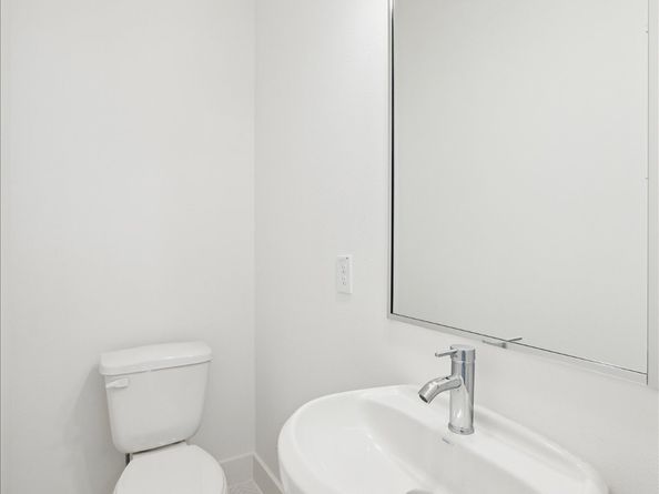 1650 W Tidwell Road, Houston TX 77091