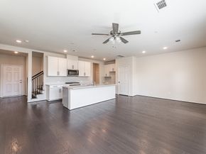 3418 Avondale View Drive, Houston TX 77025