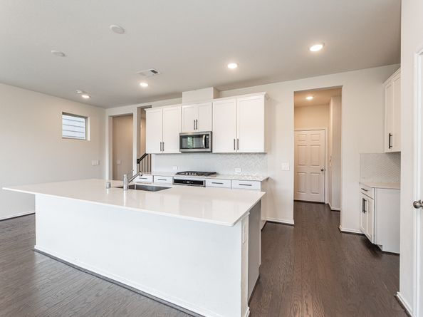 3418 Avondale View Drive, Houston TX 77025