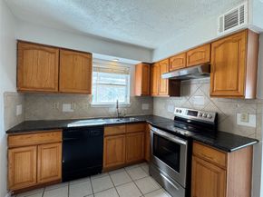 4127 Brookhead Trail, Houston TX 77066