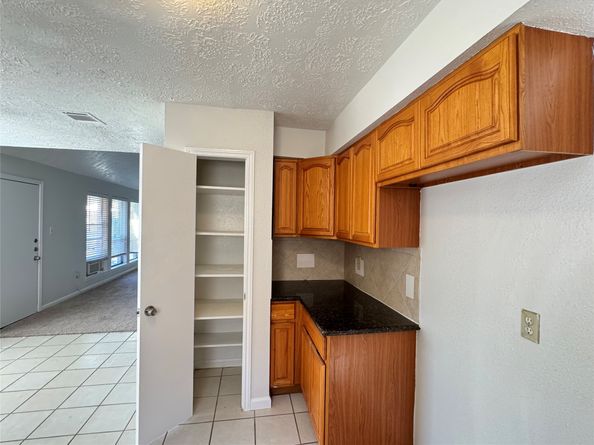 4127 Brookhead Trail, Houston TX 77066