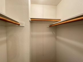 4127 Brookhead Trail, Houston TX 77066