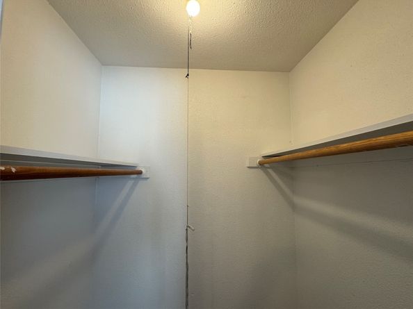 4127 Brookhead Trail, Houston TX 77066