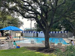 1915 Ashford Hollow Lane, Houston TX 77077