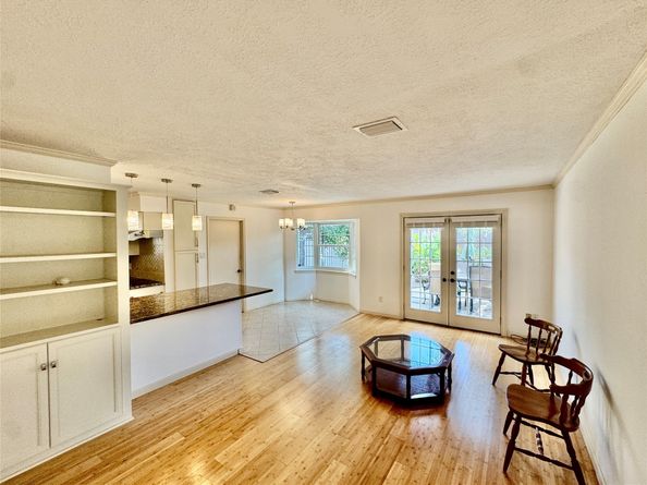 1915 Ashford Hollow Lane, Houston TX 77077