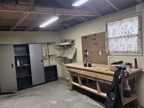 1915 Ashford Hollow Lane, Houston TX 77077