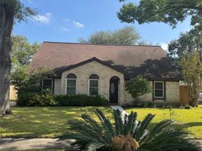 1915 Ashford Hollow Lane, Houston TX 77077