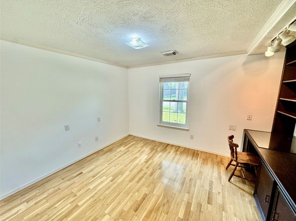 1915 Ashford Hollow Lane, Houston TX 77077