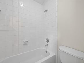 4742 Robins Way, Sugar Land TX 77479