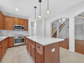 4742 Robins Way, Sugar Land TX 77479