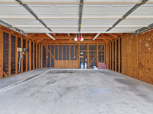 4742 Robins Way, Sugar Land TX 77479