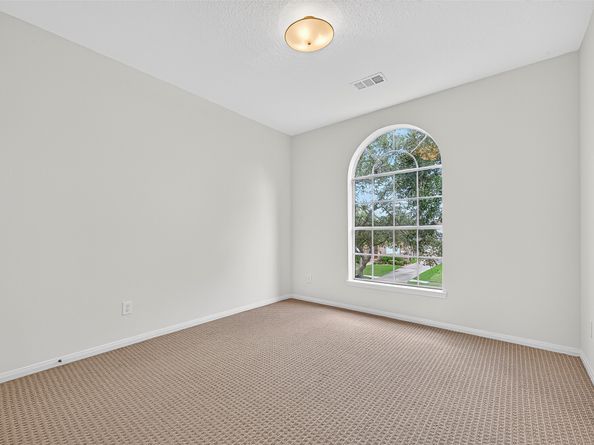 4742 Robins Way, Sugar Land TX 77479