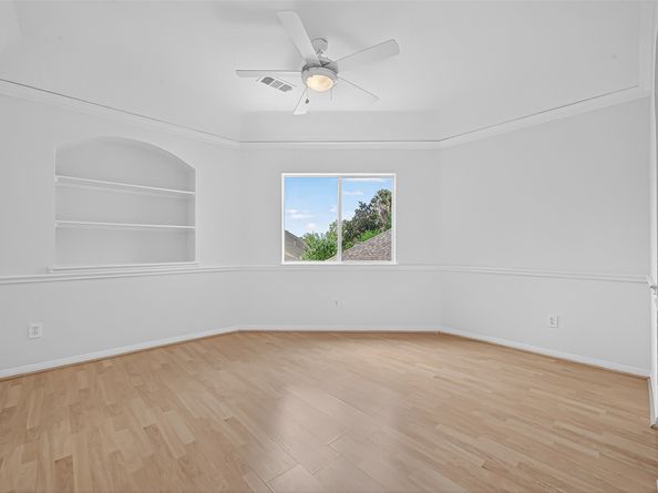 4742 Robins Way, Sugar Land TX 77479