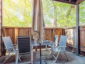 11711 Memorial Drive 129, Houston TX 77024