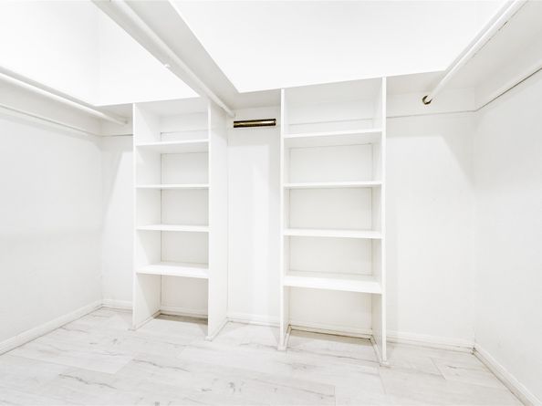 11711 Memorial Drive 129, Houston TX 77024