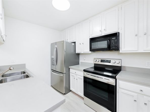 11711 Memorial Drive 129, Houston TX 77024