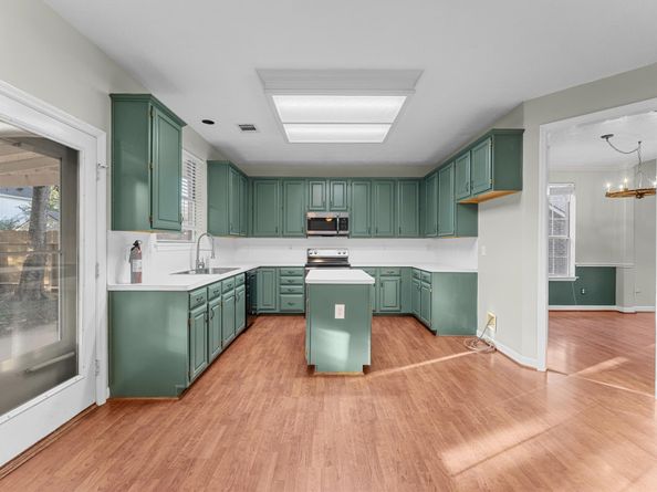 1115 Atlanta Drive, Richmond TX 77406