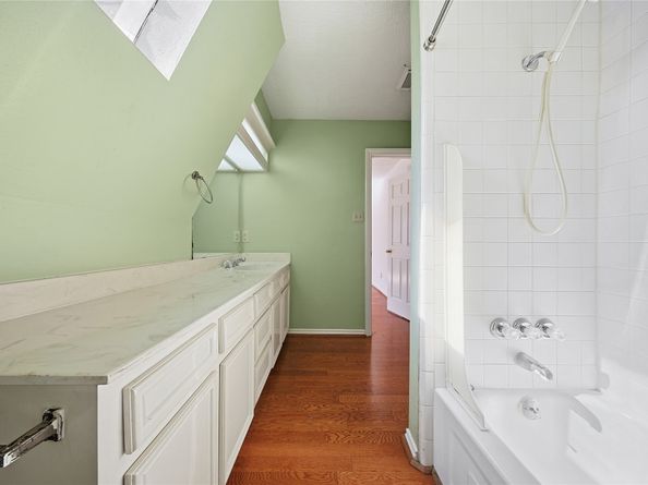 7331 Athlone Drive, Houston TX 77088