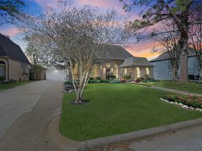 7331 Athlone Drive, Houston TX 77088