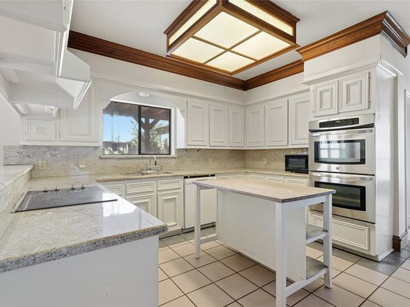 7331 Athlone Drive, Houston TX 77088