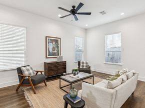 1230 Mcneil Street, Houston TX 77009