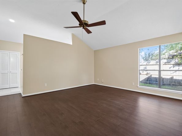 3131 Westwick Drive, Houston TX 77082