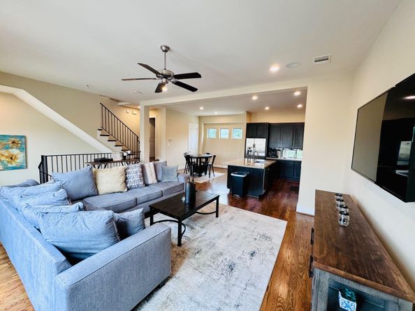 2615 Bell Street, Houston TX 77003