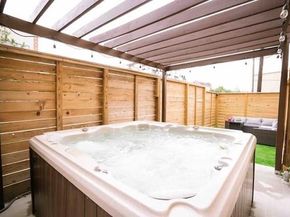 2615 Bell Street, Houston TX 77003