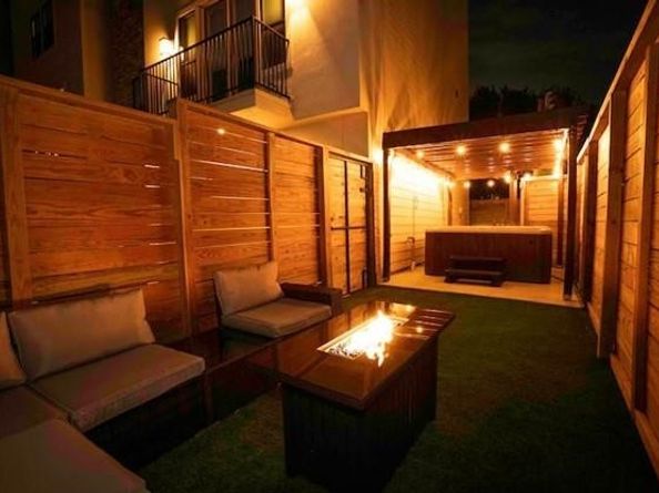 2615 Bell Street, Houston TX 77003