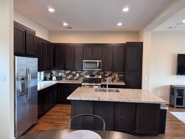 2615 Bell Street, Houston TX 77003