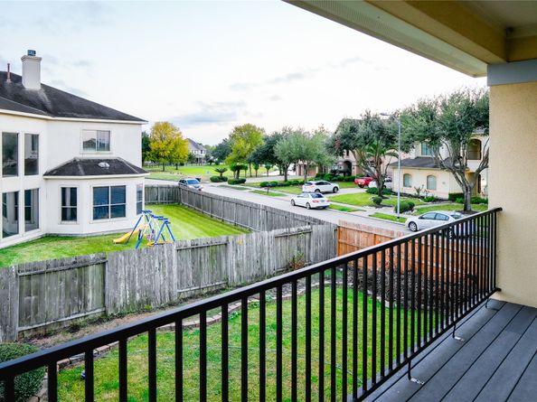 15127 Oldtown Bridge Court, Sugar Land TX 77498