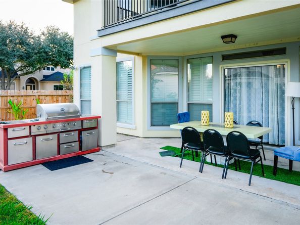 15127 Oldtown Bridge Court, Sugar Land TX 77498