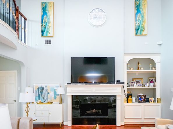 15127 Oldtown Bridge Court, Sugar Land TX 77498