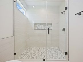 10616 Ashville Drive, Houston TX 77051