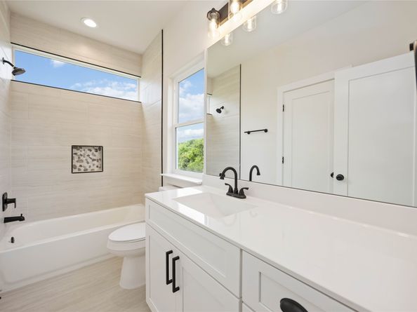 10616 Ashville Drive, Houston TX 77051