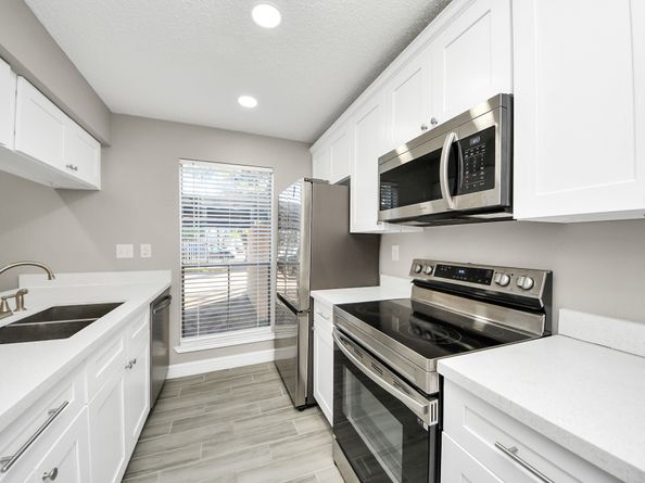 3722 Woodchase Drive, Houston TX 77042