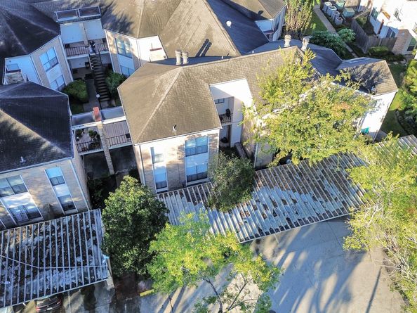 3722 Woodchase Drive, Houston TX 77042