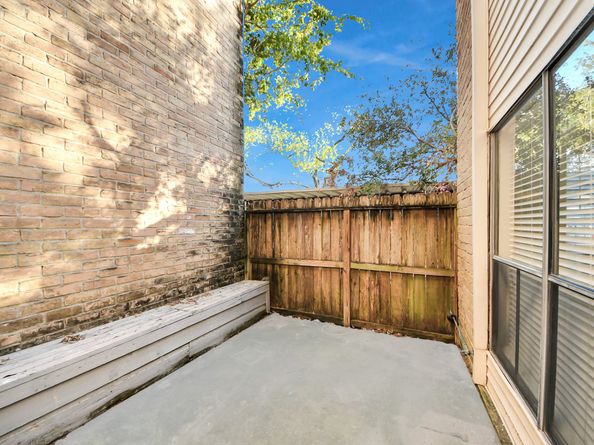 3722 Woodchase Drive, Houston TX 77042